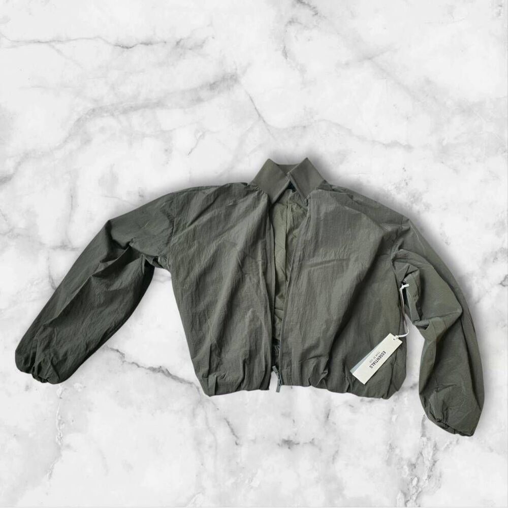 Essentials Fear Of God Womans Olice Green Full Zip Jacket XS